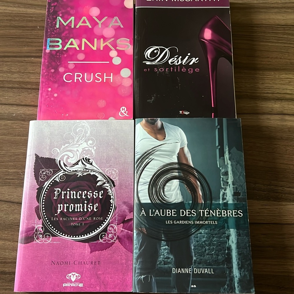 Divers livres fantastiques, livres en français, books in french